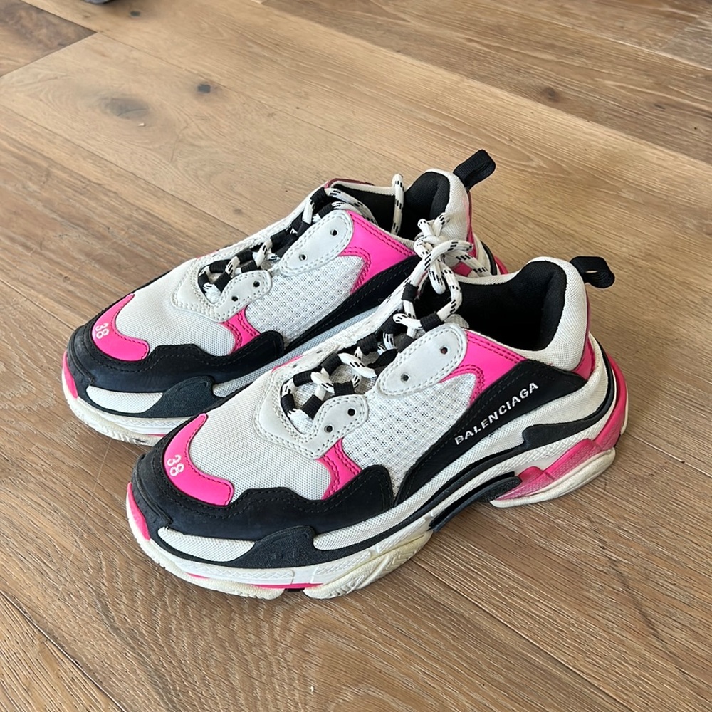 Balenciaga triple s